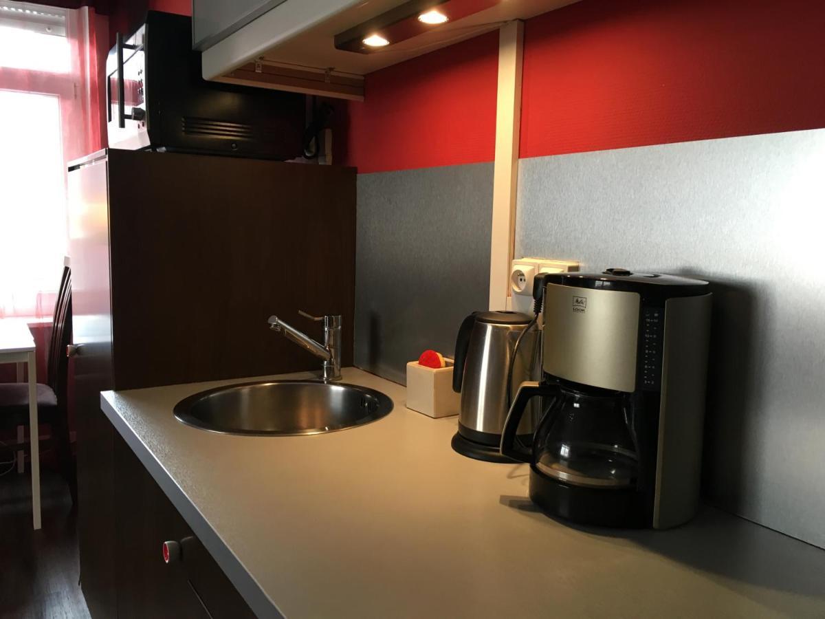 โลเฌร์ อา ลา มาดแลน Apartment ลามาเดอเลน ภายนอก รูปภาพ