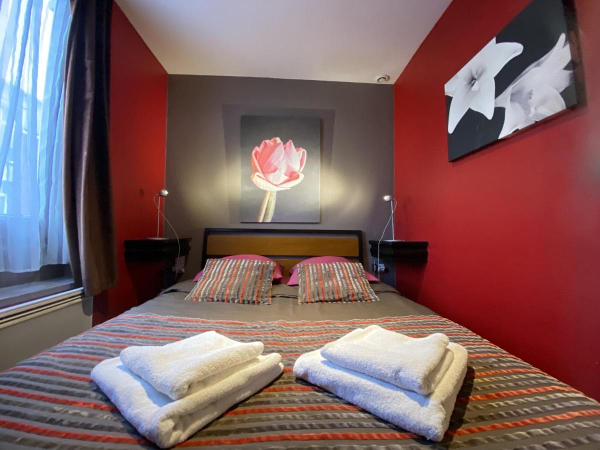 โลเฌร์ อา ลา มาดแลน Apartment ลามาเดอเลน ภายนอก รูปภาพ